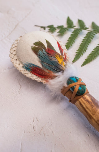 Palo Santo Rattle – Chrysocolla & Guacamayo Feathers